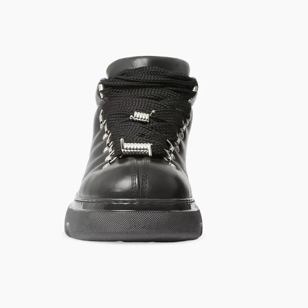Burberry men trek
